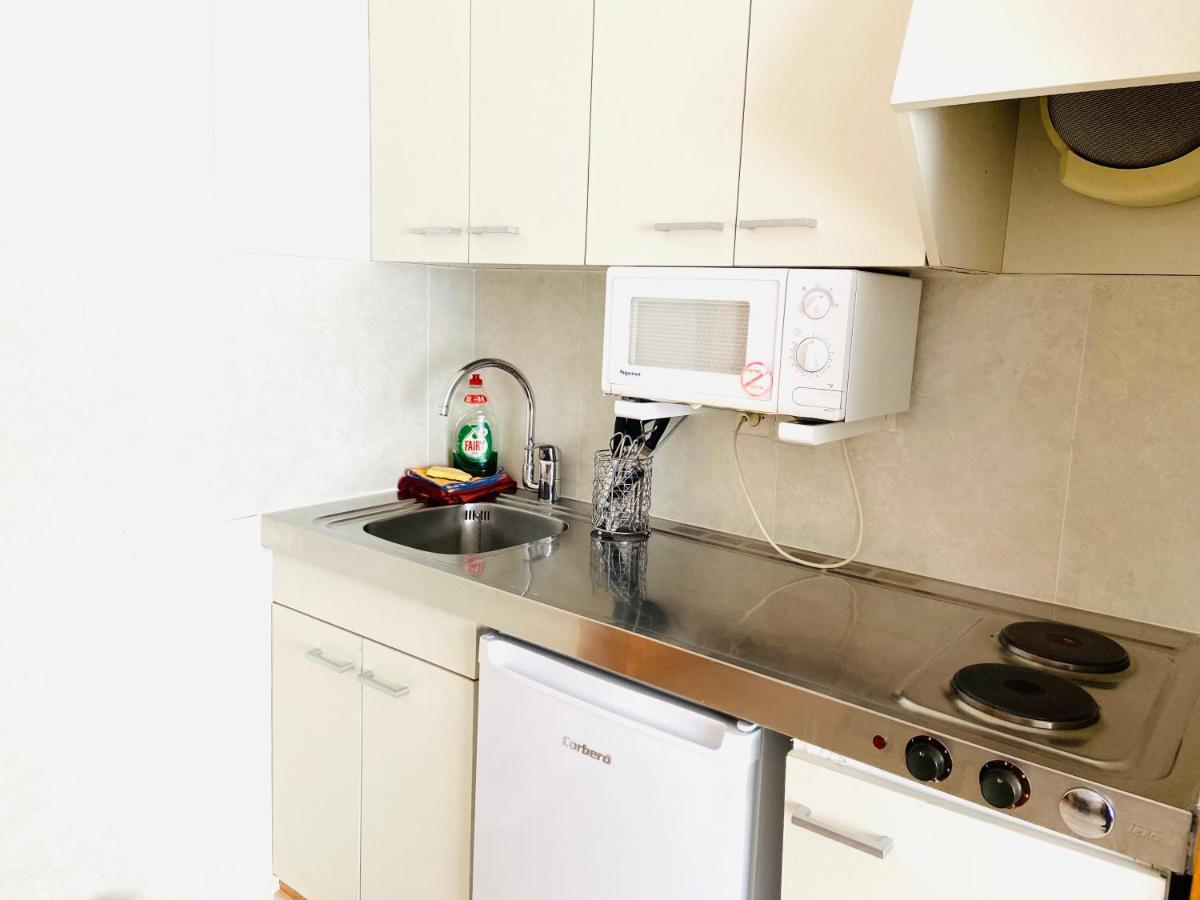Mikka Frontera Family 337 Apartment